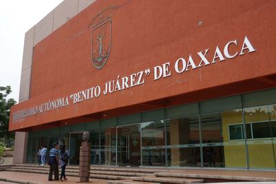 Asciende a 872 los trabajadores no reconocidos de la UABJO