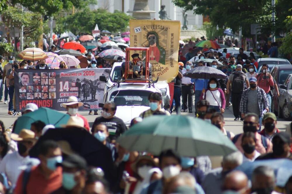 Piden que poderes de Oaxaca ofrezcan disculpas públicas a víctimas del movimiento magisterial de 2006. Foto: Archivo EL UNIVERSAL