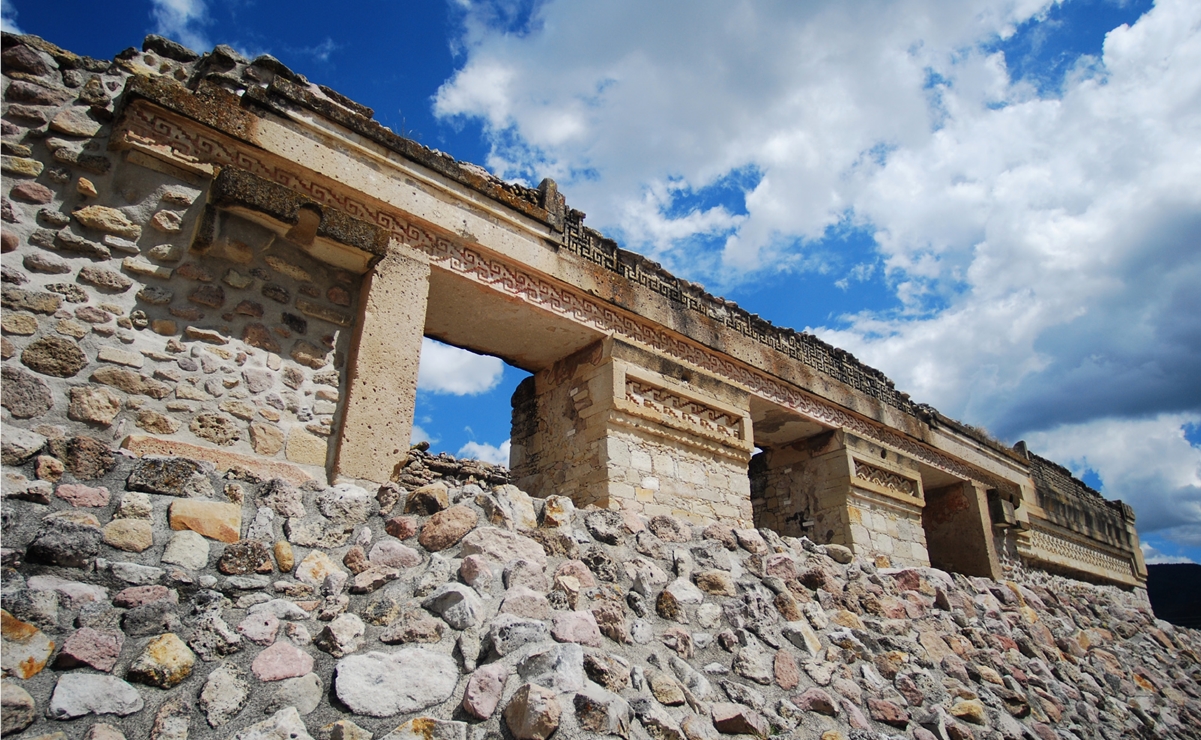 ¿Qué significa Mitla y cómo visitar la zona arqueológica, considerada la ciudad de los muertos de Oaxaca? Foto: INAH
