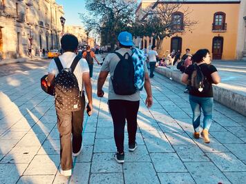 Morena busca que por ley en Oaxaca se dé apoyo económico a jóvenes desempleados