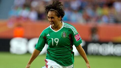 El mejor gol de la historia es de Mónica Ocampo