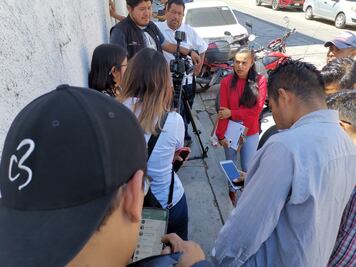 Un adolescente, entre los 4 detenidos por agredir a reporteros; FGEO indaga 3 delitos