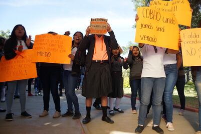 Separan del cargo a profesor del Colegio de Bachilleres de Oaxaca señalado por acosar a alumnas en el Istmo