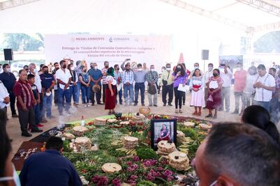 ¡Lo lograron! 16 comunidades de Oaxaca reciben la primera concesión comunitaria de agua en México