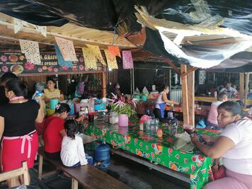 Fonderas de Oaxaca emplazan a gobierno a reconstruir palacio de Juchitán, dañado en sismo de 2017