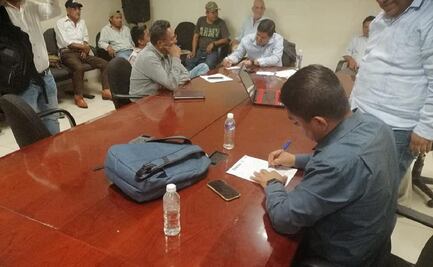 Tras la firma de acuerdos, retiran bloqueos en la Cuenca