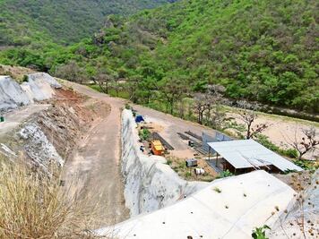 Contraloría indaga irregularidades en obras de la presa Paso Ancho