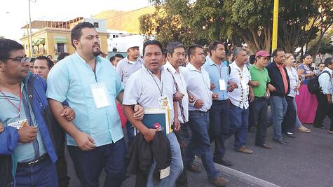Se “olvidan” sindicatos de transparentar sus recursos