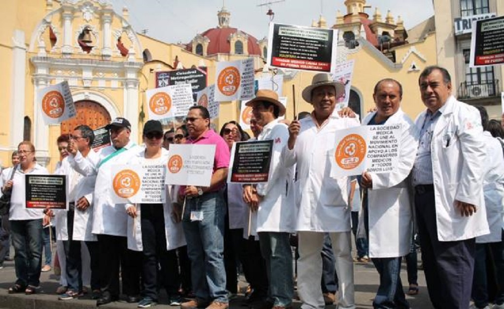 Llaman a paro nacional para exigir liberación de médico detenido en Oaxaca