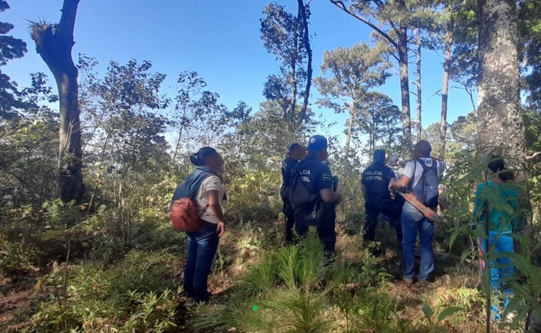 El pasado 11 de marzo, el equipo multidisciplinario de la FGEO localizó restos óseos en inmediaciones del paraje “El Aguacate”. Foto: FGEO