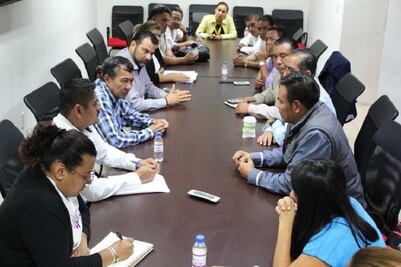 Frenan paro en Salud tras desalojo violento de oficinas sindicales