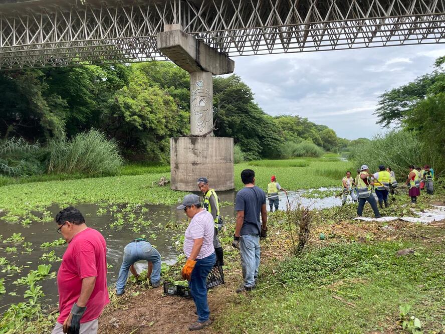 CNDH emite recomendación a autoridades de Oaxaca para sanear río Las Nutrias en el Istmo. Foto: Especiales