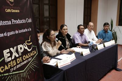 Anuncian cafetaleros que expondrán sus productos en la capital oaxaqueña