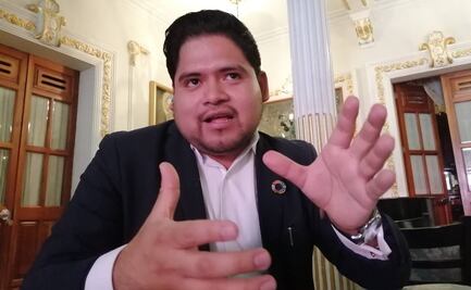 Aprovecha joven oaxaqueño beca en EU para impulsar Ley Nacional de la Juventud en México