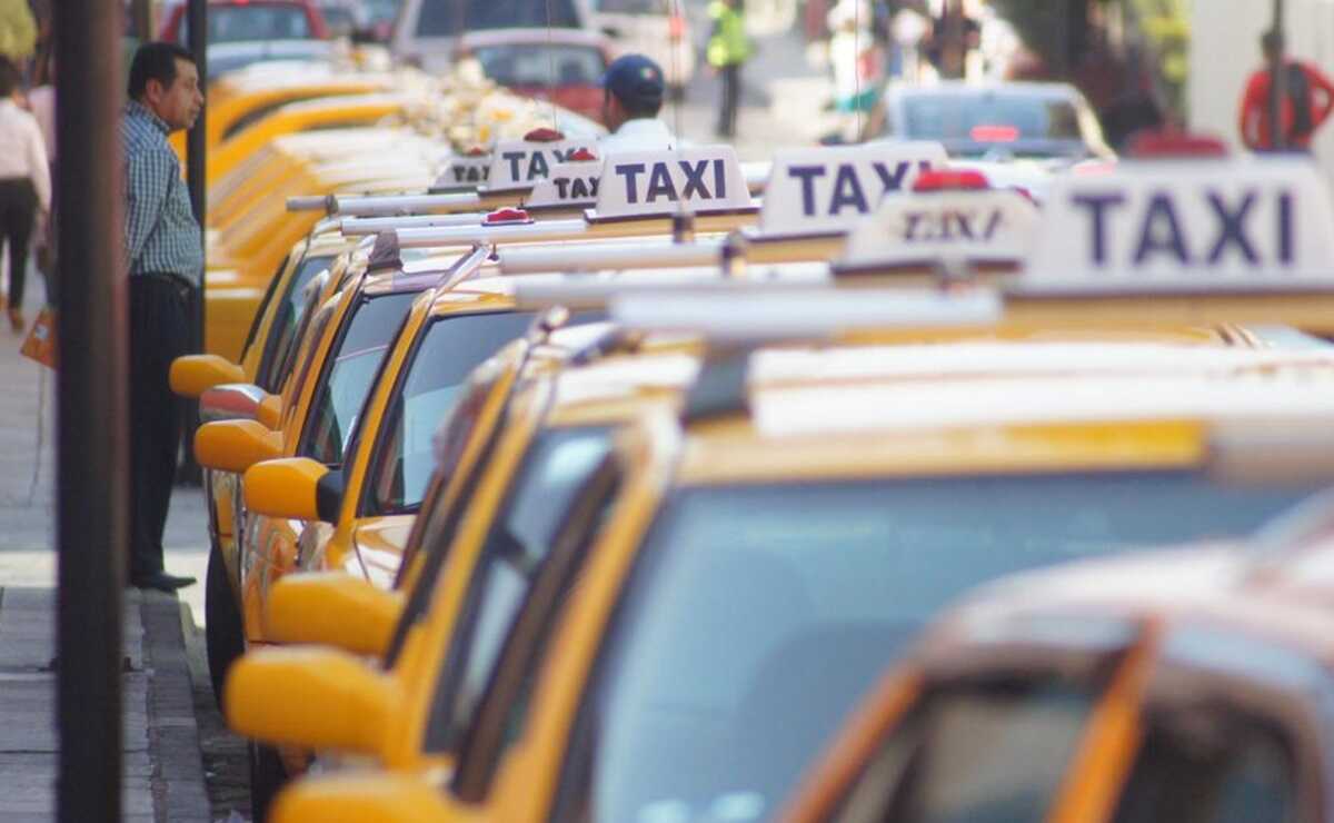 ¿El gobierno de Oaxaca entregó 628 concesiones de taxi pese a veda? Esto es lo que sabemos