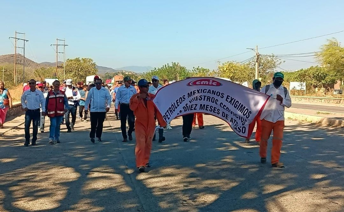 Pemex adeuda mil mdp a proveedores en Oaxaca; se dirigen a la CDMX para exigir sus pagos. Foto: Especial