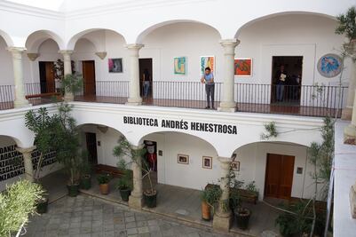 Biblioteca "Andrés Henestrosa", 15 años compartiendo su acervo