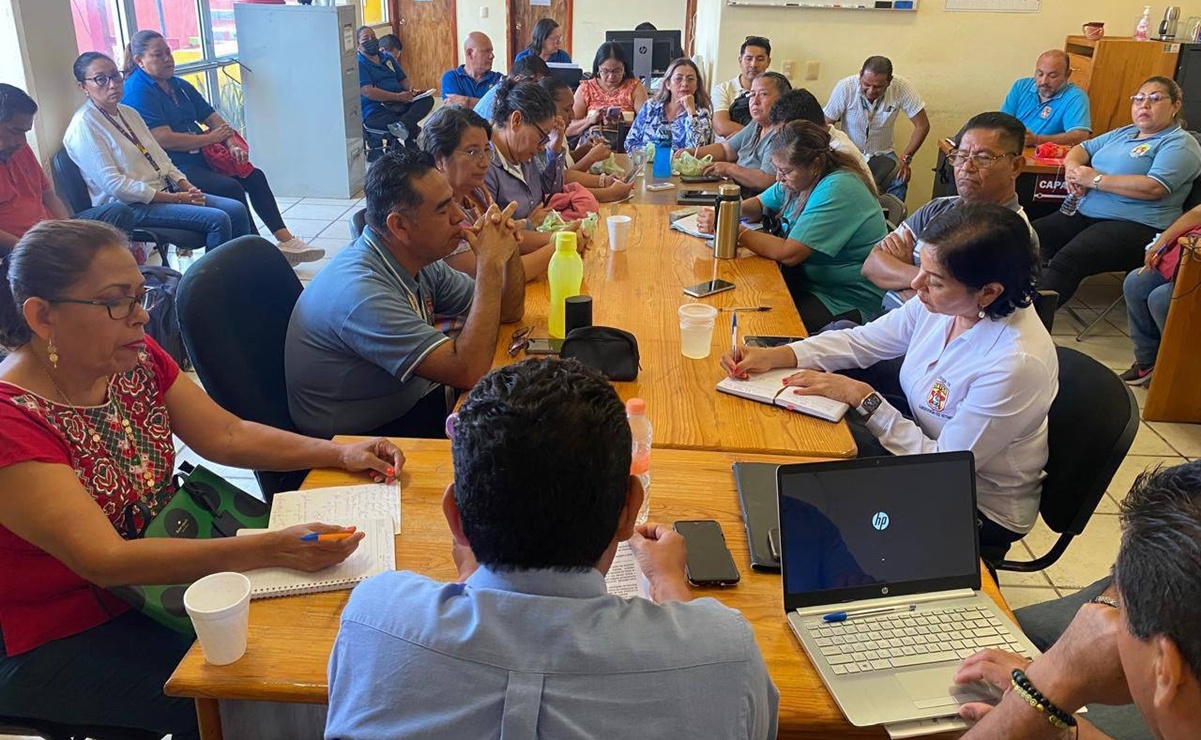Asamblea de trabajadores de salud de Istmo de Oaxaca. Foto: Especial