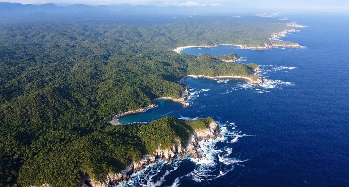 ¿Cuántas bahías hay en Huatulco y cómo se llaman?