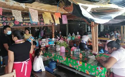 Por obras de Sedatu, vuelven fonderas de Juchitán a palacio municipal en rehabilitación tras sismo del 7S