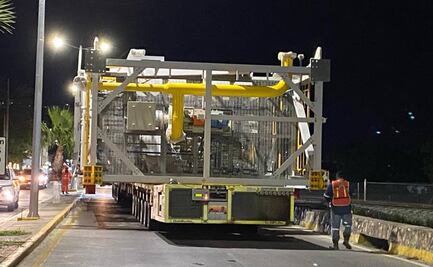 Con cortes de energía y telefonía, trasladan estructuras para coquizadora de Salina Cruz en Oaxaca