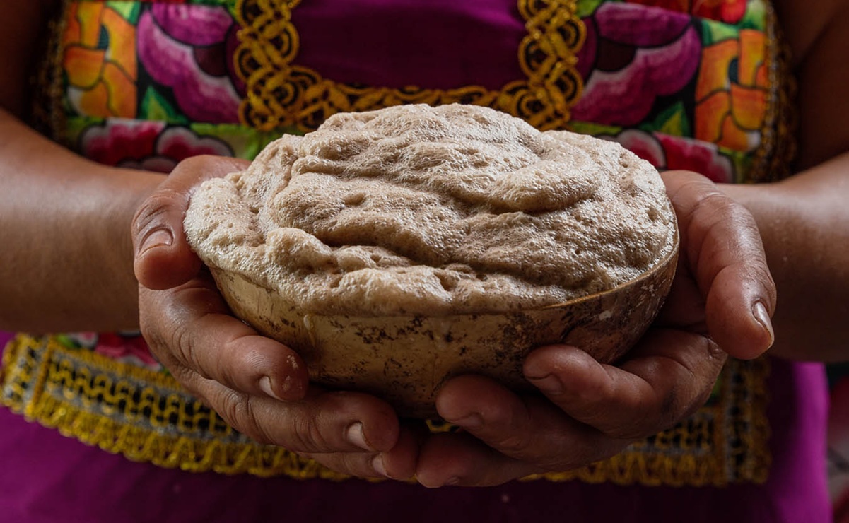 Más que una bebida, el bupu es un legado zapoteco del Istmo de Tehuantepec que une historia, espiritualidad y sabor a través del cacao y las flores del Istmo. Foto: Fundación Tortilla.