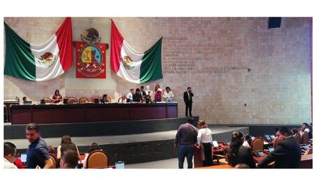 Aplaza Congreso elección del titular de la DDHPO