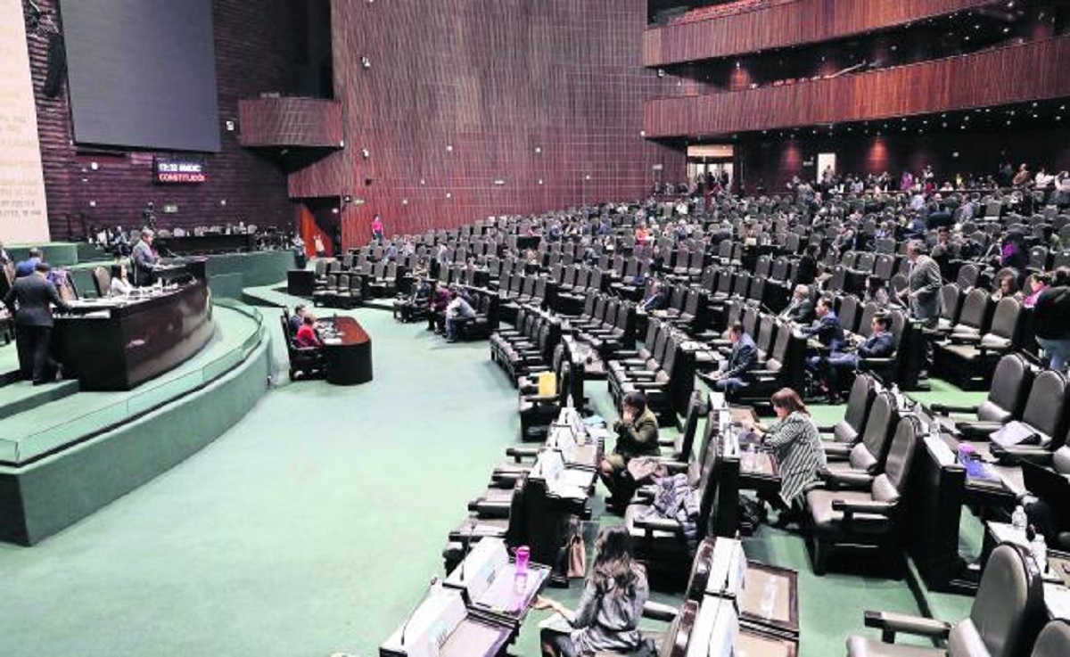 Diputados piden a gobiernos acabar con feminicidios