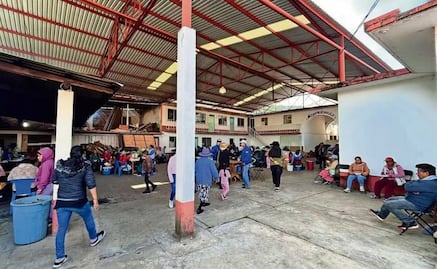 Desplazados cumplen un año de vivir en una azotea del Palacio Municipal de Yosondúa, Oaxaca