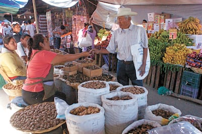 A 6 de cada 10 oaxaqueños, el sueldo no les alcanza para comer
