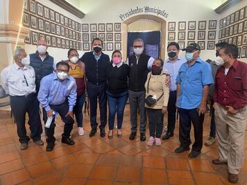Acuerdan SESESP y comerciantes en vía pública plan contra Covid-19 en la capital de Oaxaca