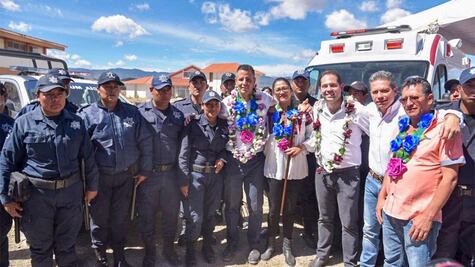 Murat recuerda a víctimas y anuncia Universidad Politécnica de Nochixtlán