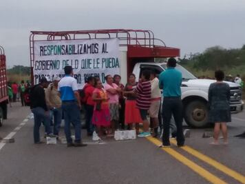 Cumple localidad del Istmo cuatro meses incomunicada