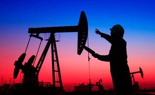 Precio del petróleo y gas se disparan en todo el mundo por conflicto entre EU, Israel e Irán; tensión hace caer la bolsa