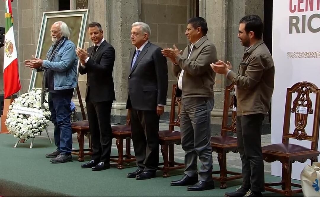 Ceremonia por el centenario luctuoso del revolucionario Ricardo Flores Magón, en Palacio Nacional encabezada por el presidente López Obrador. Foto: Captura de video