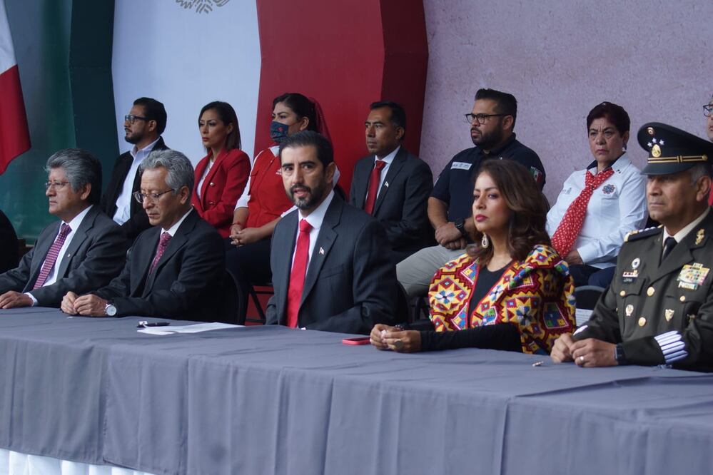 Piden fortalecer Estado de Derecho para garantizar paz en Oaxaca, al arrancar festejos de "Septiembre, mes de la Patria". Fotos: Edwin Hernández