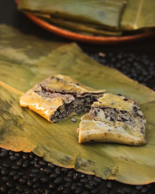 Tamales de piedra. Foto: Fogones MX