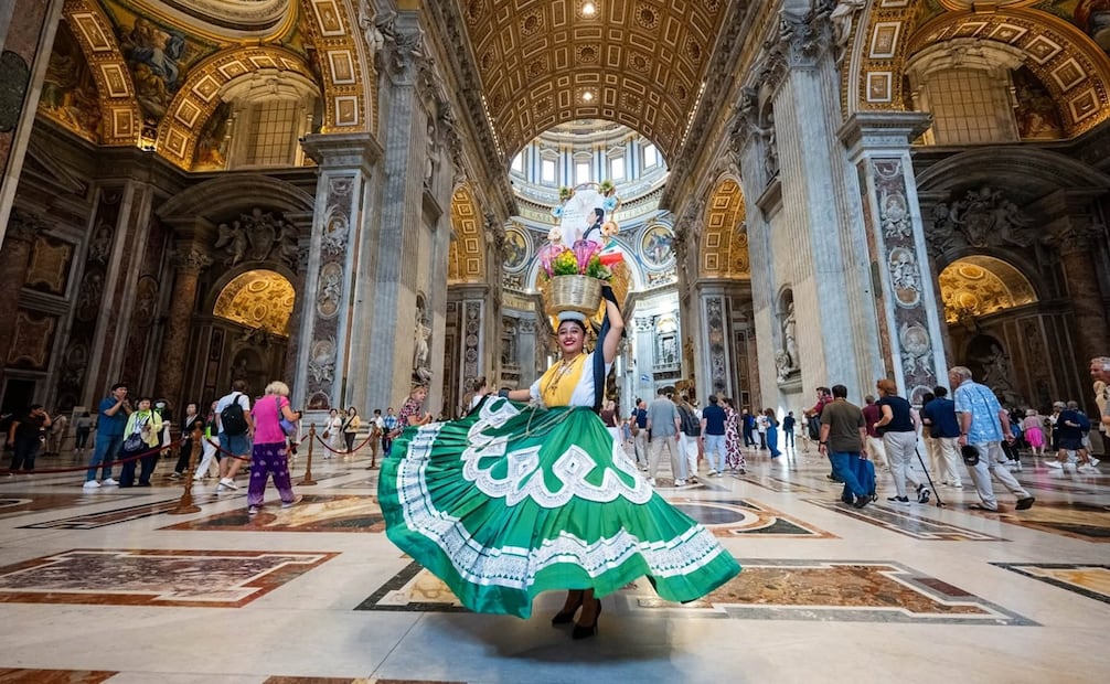 China oaxaqueña en el vaticano. Foto: FB@Secretaría de Turismo del Estado de Oaxaca