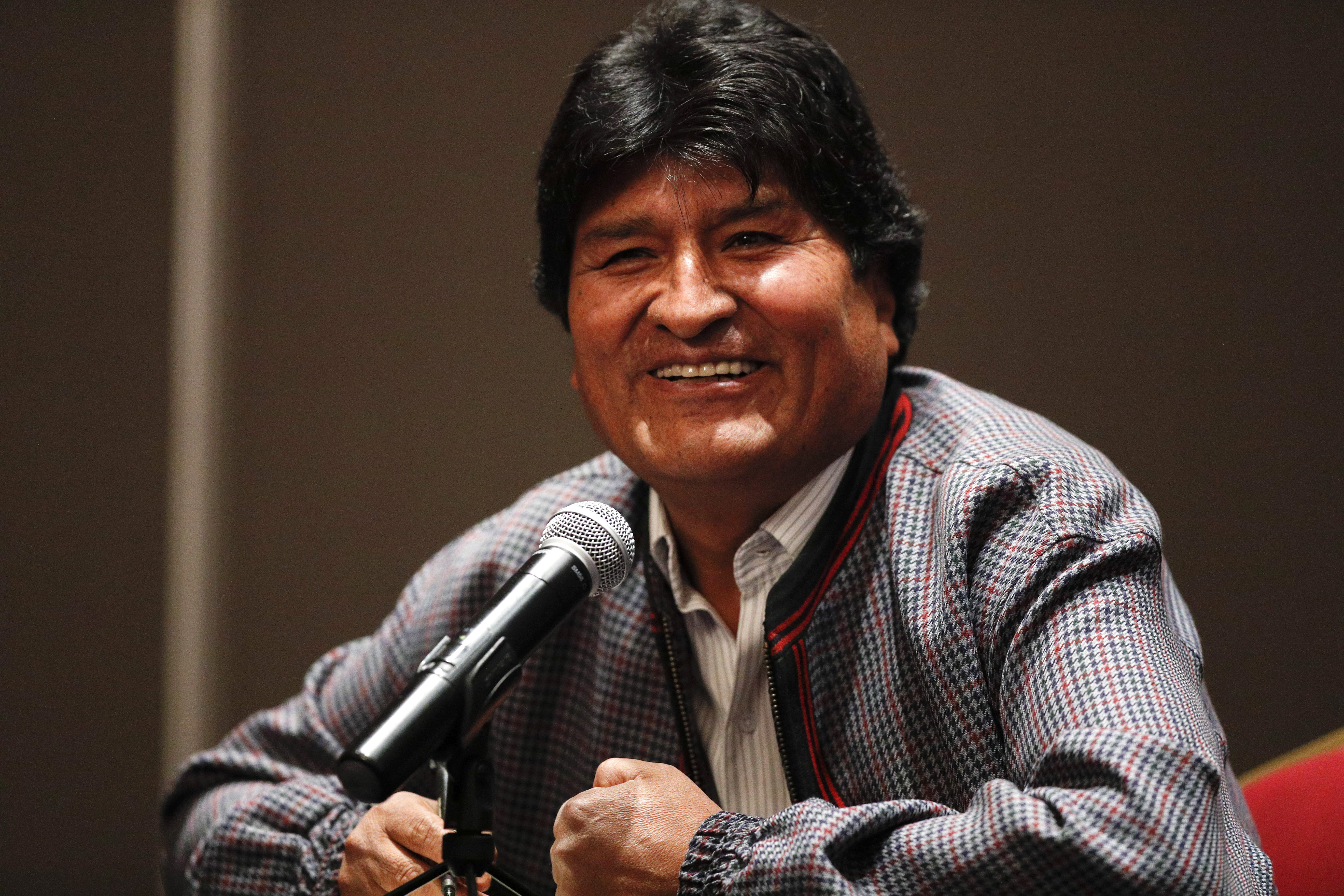 Diputados de Oaxaca designan "ciudadano distinguido" a Evo Morales