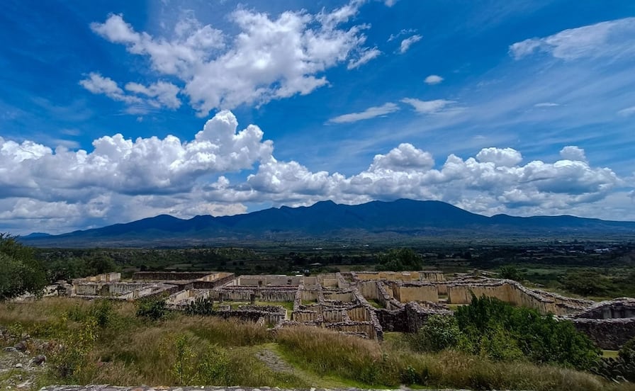 ¿Qué ver y cómo llegar a la zona arqueológica de Yagul, Oaxaca?