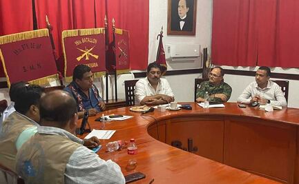 Tras cinco días, acuerdan liberar a 20 profesores retenidos en Oaxaca; edil niega que no se entreguen recursos