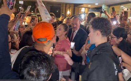 Migrantes en EU arropan a Sheinbaum previo a la final del Mundial; "no estás sola" y "eres la mejor", le gritan
