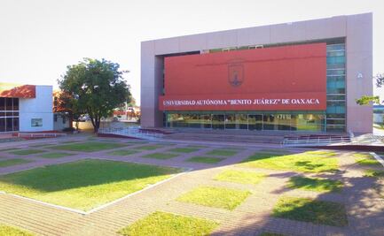 A 50 años de la autonomía de la UABJO, reconocen rector y directores “asignaturas pendientes”