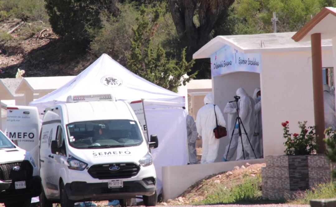 Concluye exhumación de restos de Debanhi; “salió mi niña a decir la verdad”, dice su papá. Foto: Emilio Vásquez
