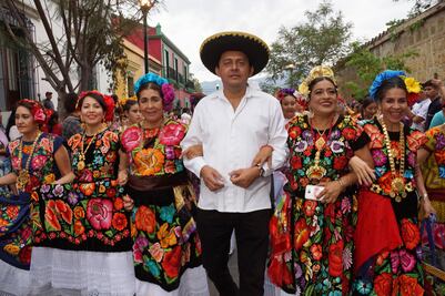 Buscan que la Guelaguetza sea considerada patrimonio de la humanidad