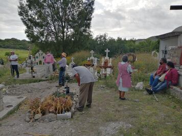 “Autoridades nos están orillando a enfrentarnos, pero no queremos heredar violencia a nuestros hijos”