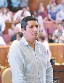 Bernardo Rodríguez Alamilla, defensor cuestionado