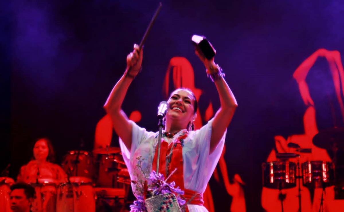 ENTREVISTA. Vuelve Lila Downs con fiesta y protesta: Oaxaca es sagrada y ritual, se le debe dar respeto