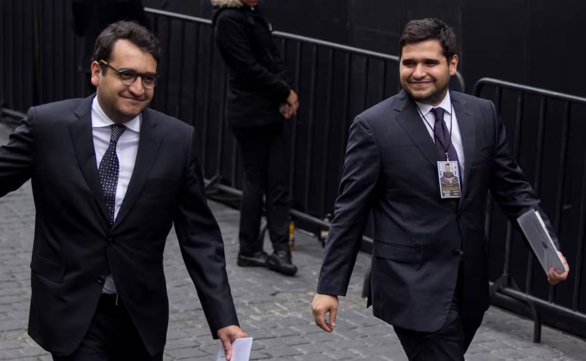 Andrés Manuel López Beltrán y Gonzalo López Beltrán, hijos del expresidente Andrés Manuel López Obrador. Foto: Galo Cañas/ Cuartoscuro