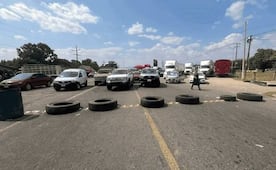 Productores de mango en Oaxaca bloquean por tercer día la Carretera Panamericana